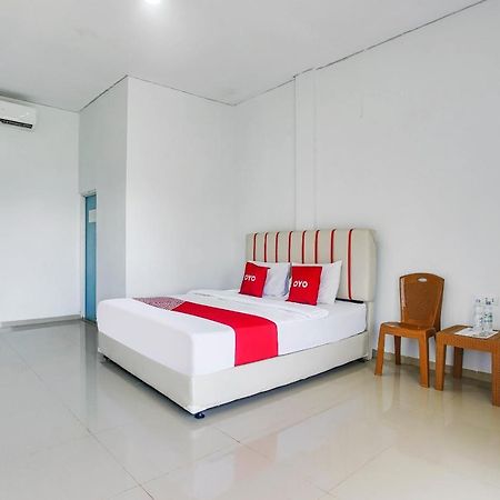 Oyo 2246 Anjung Bang Oking Hotel & Resort Pasarpulaupisang Exterior foto