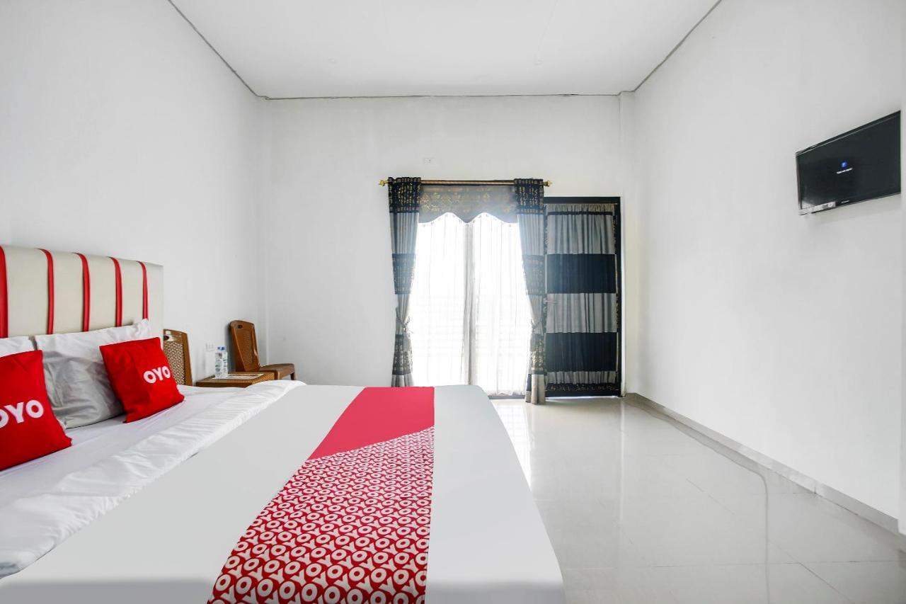 Oyo 2246 Anjung Bang Oking Hotel & Resort Pasarpulaupisang Exterior foto