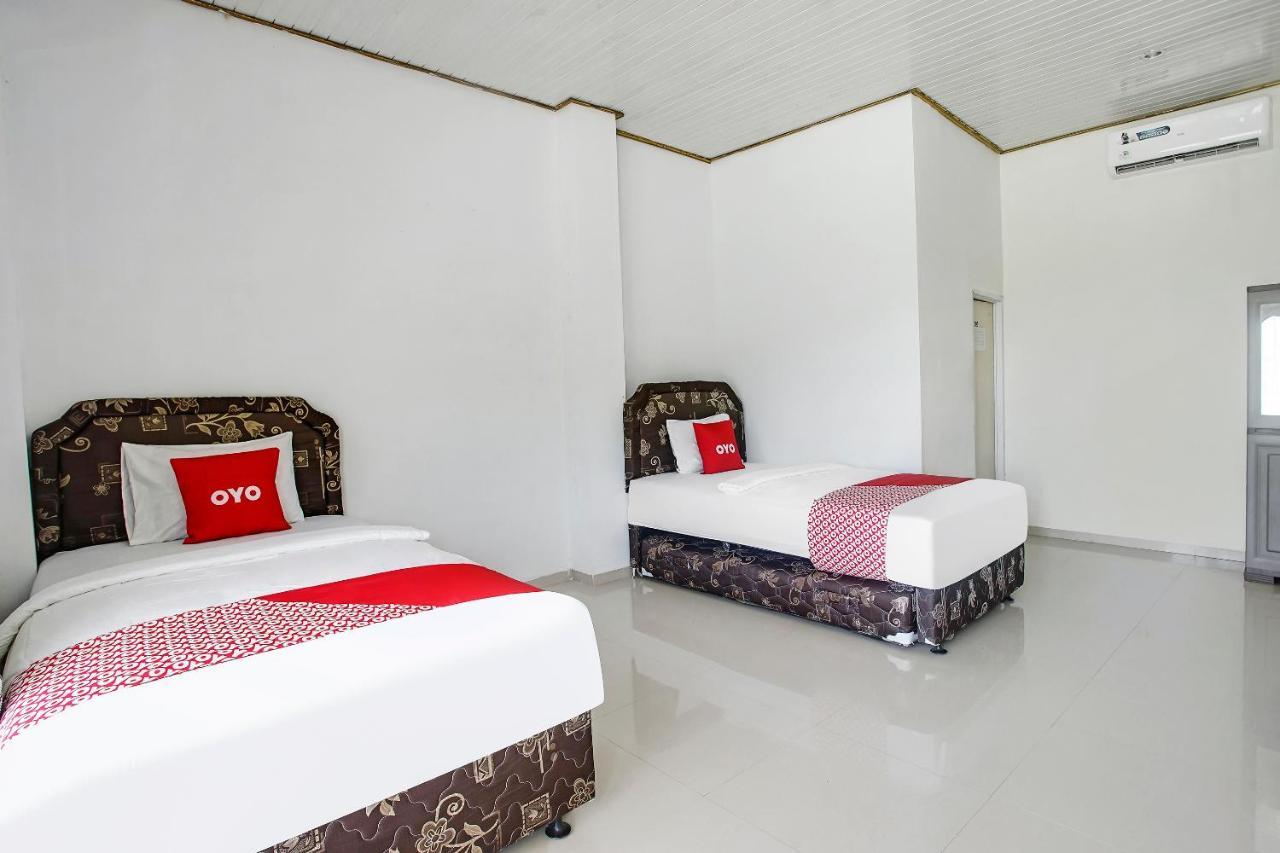 Oyo 2246 Anjung Bang Oking Hotel & Resort Pasarpulaupisang Exterior foto